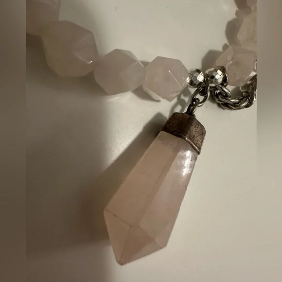 LOVE THIRTEEN ROSE QUARTZ CRYSTAL BRACELET - Picture 3 of 7